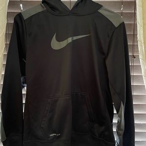 Nike Therma-Fit hoodie